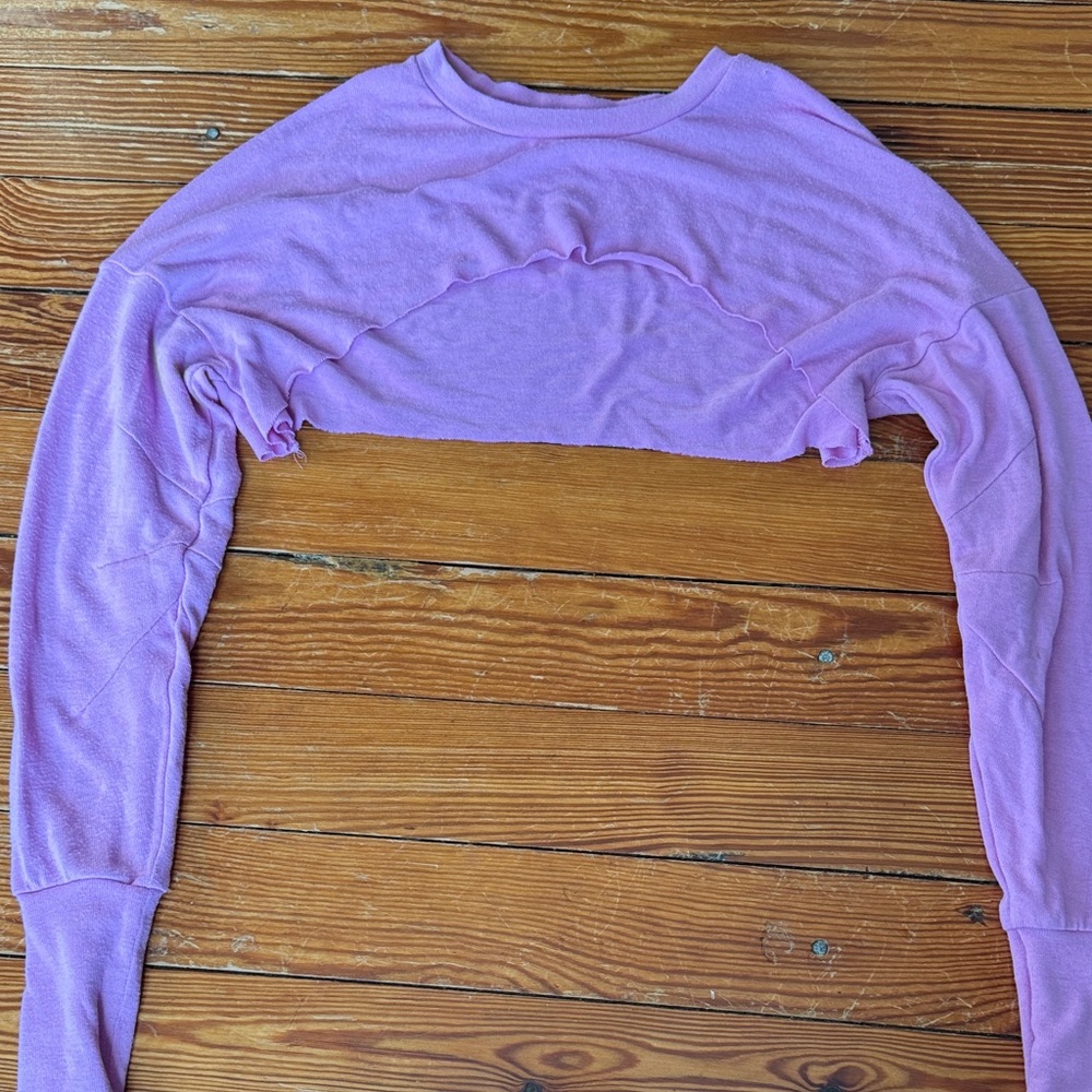 Vitality shrug Long Sleeve Crop Top hot pink!